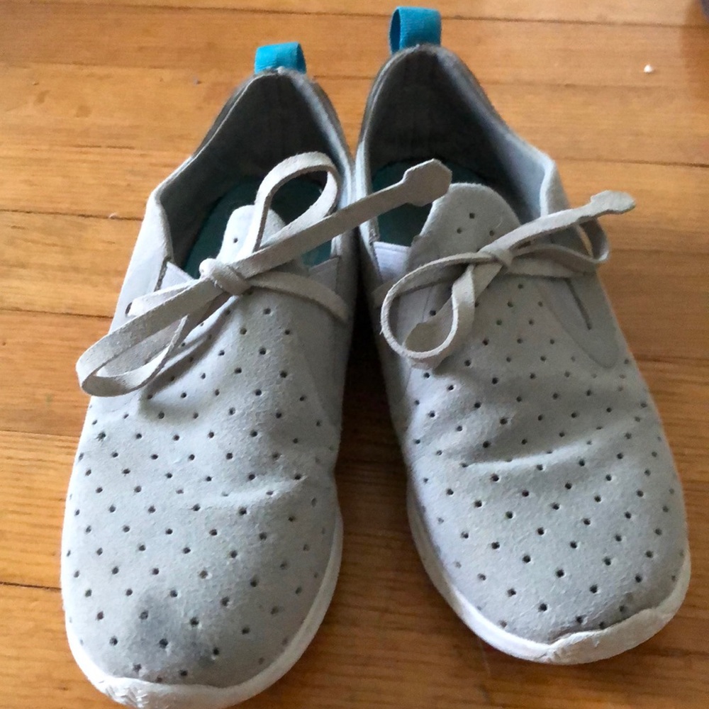 Natives sneakers sz2